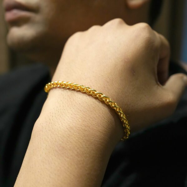 Regal Byzantine Gold Bracelet for Men 5mm